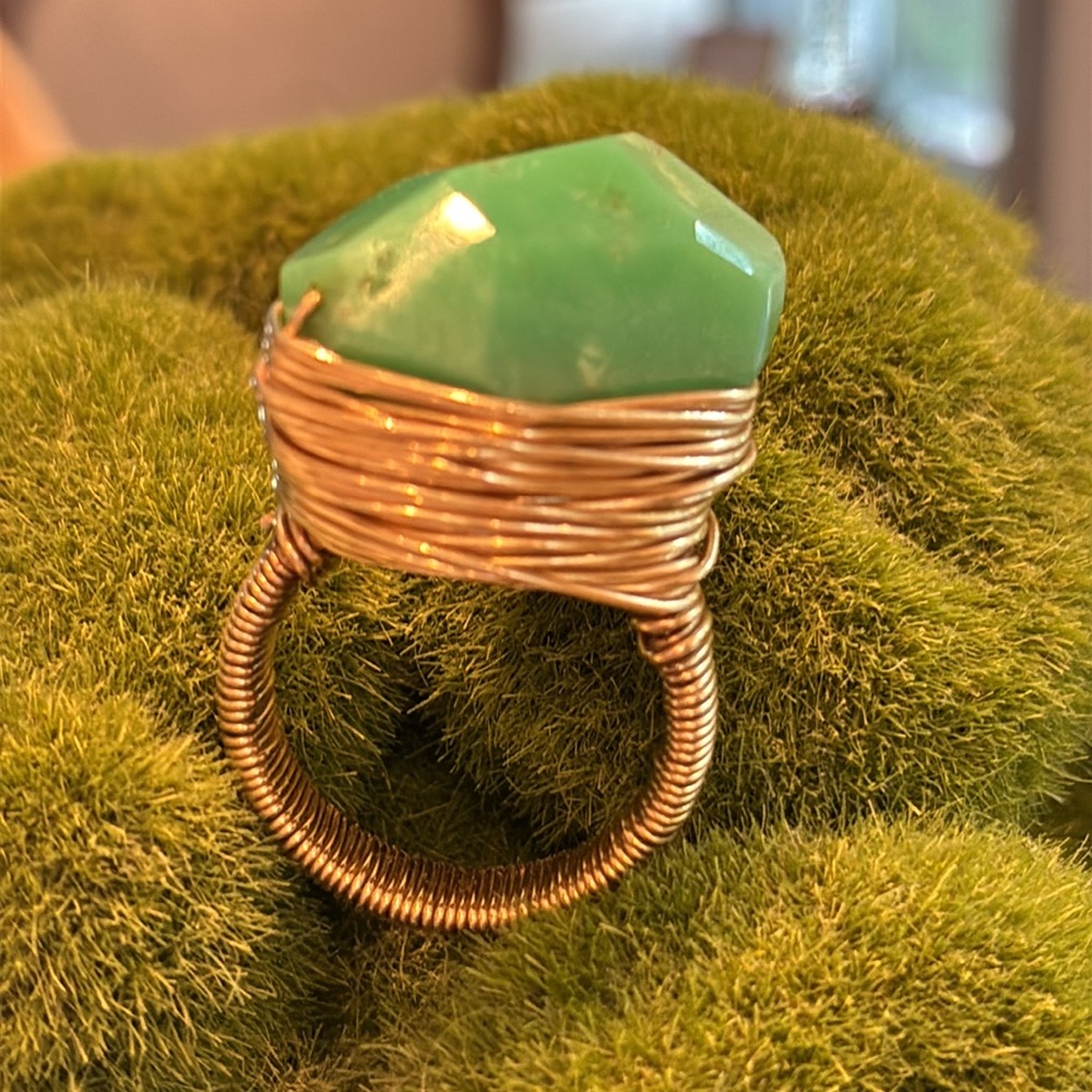 Gold Wire Wrapped Green Stone Ring - Picture 2 of 12